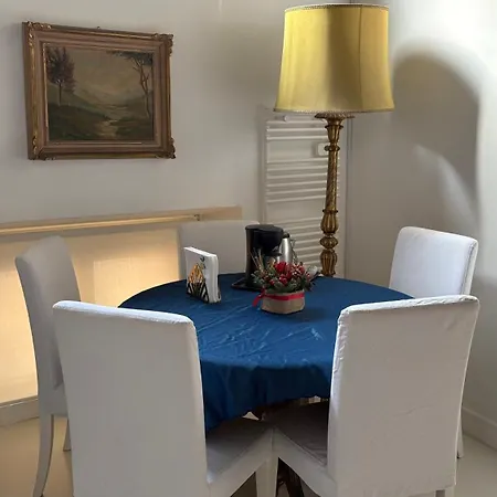 Pantheon Domus Valentino Apartament