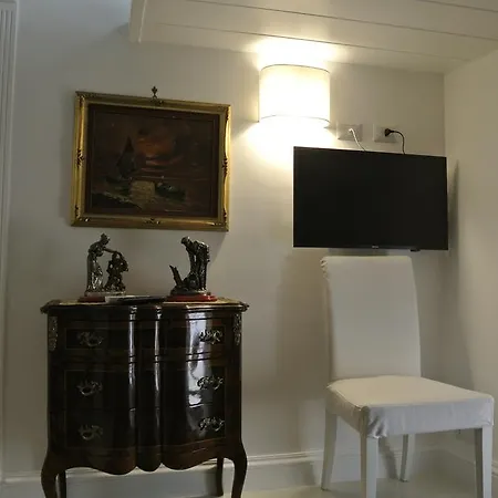 Apartman Pantheon Domus Valentino *
